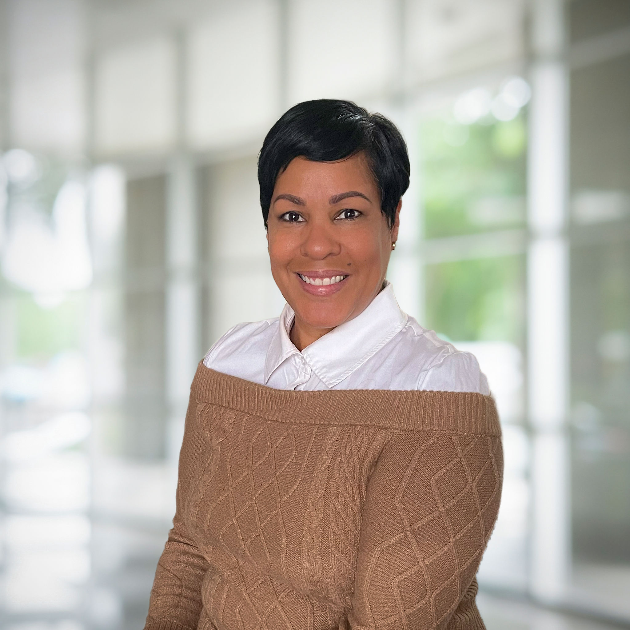 Headshot of Lisette Gali