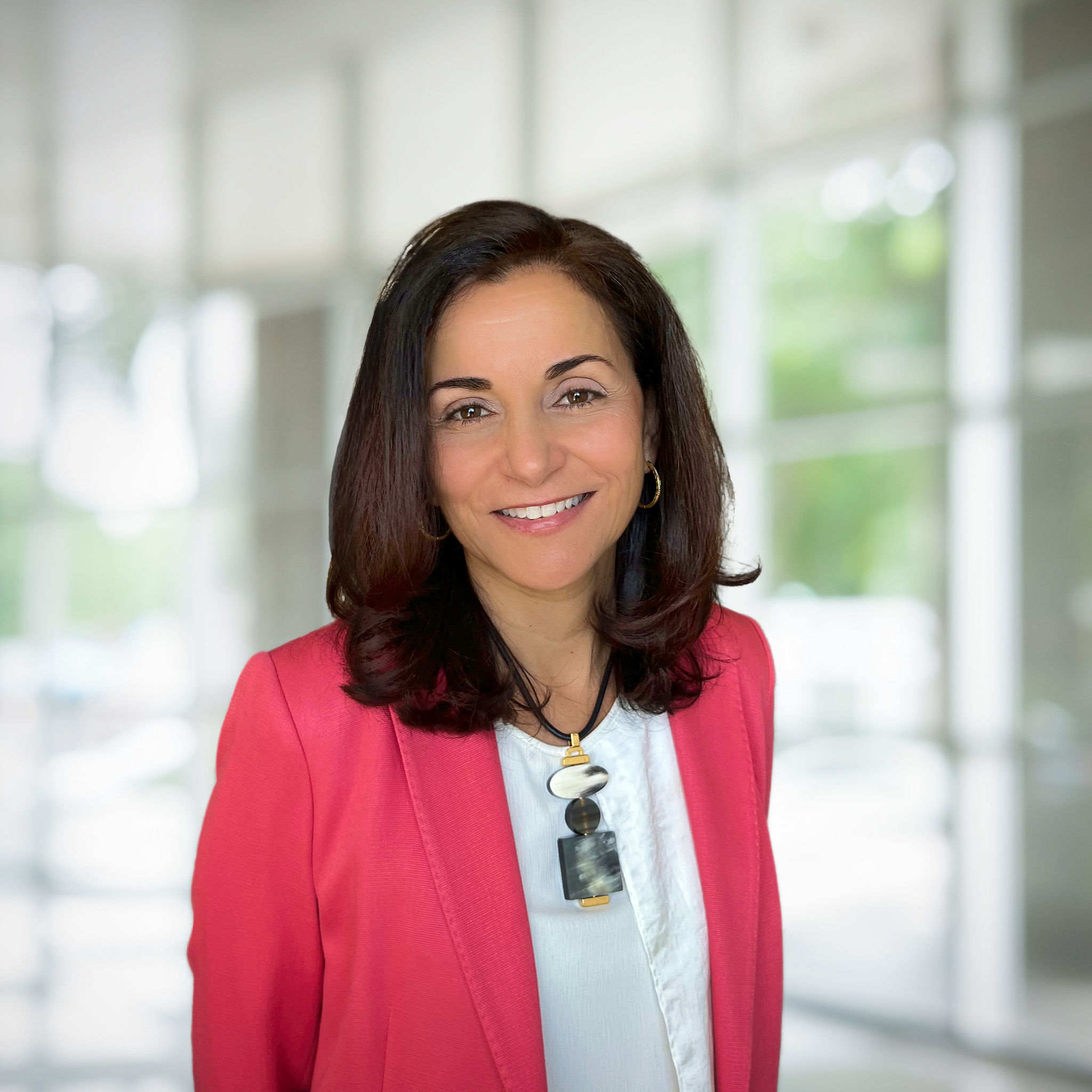 Headshot of Maddie Vaz