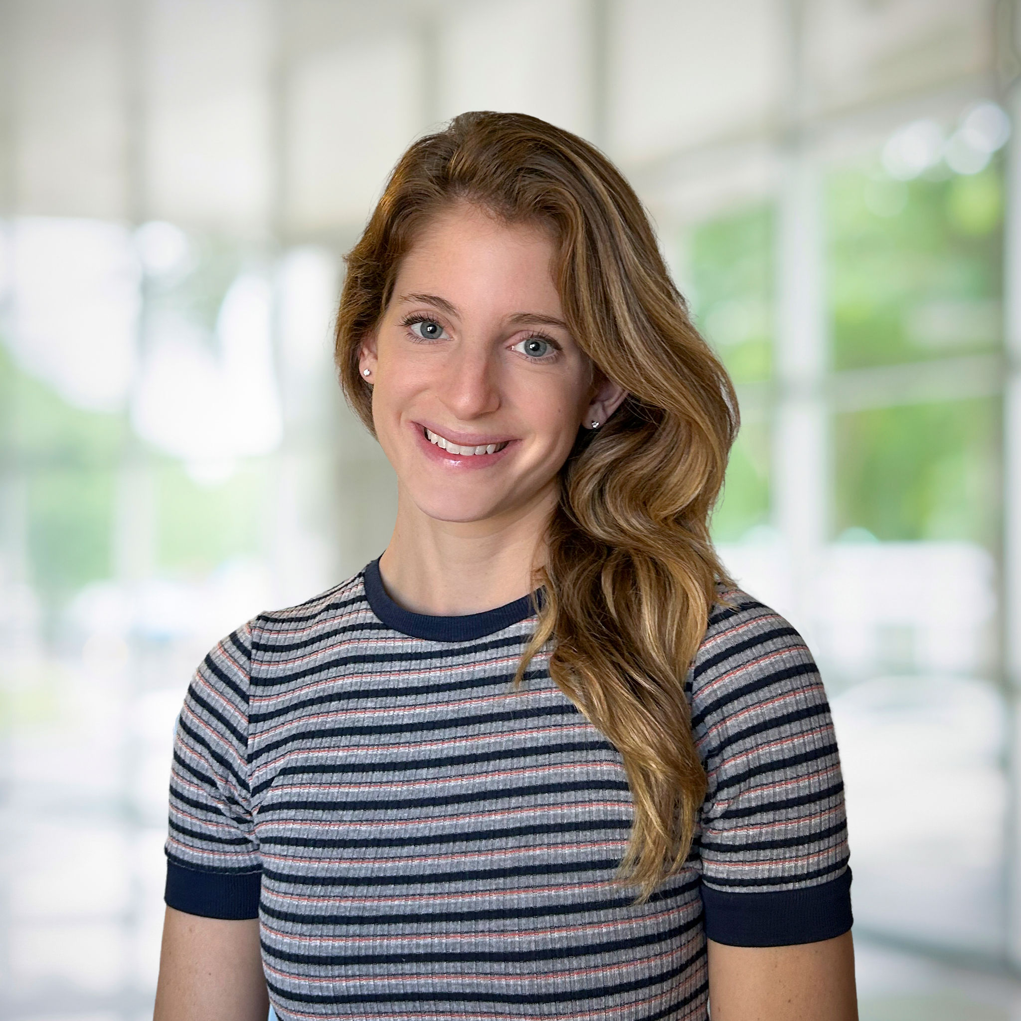 Headshot of Nicole Weishoff