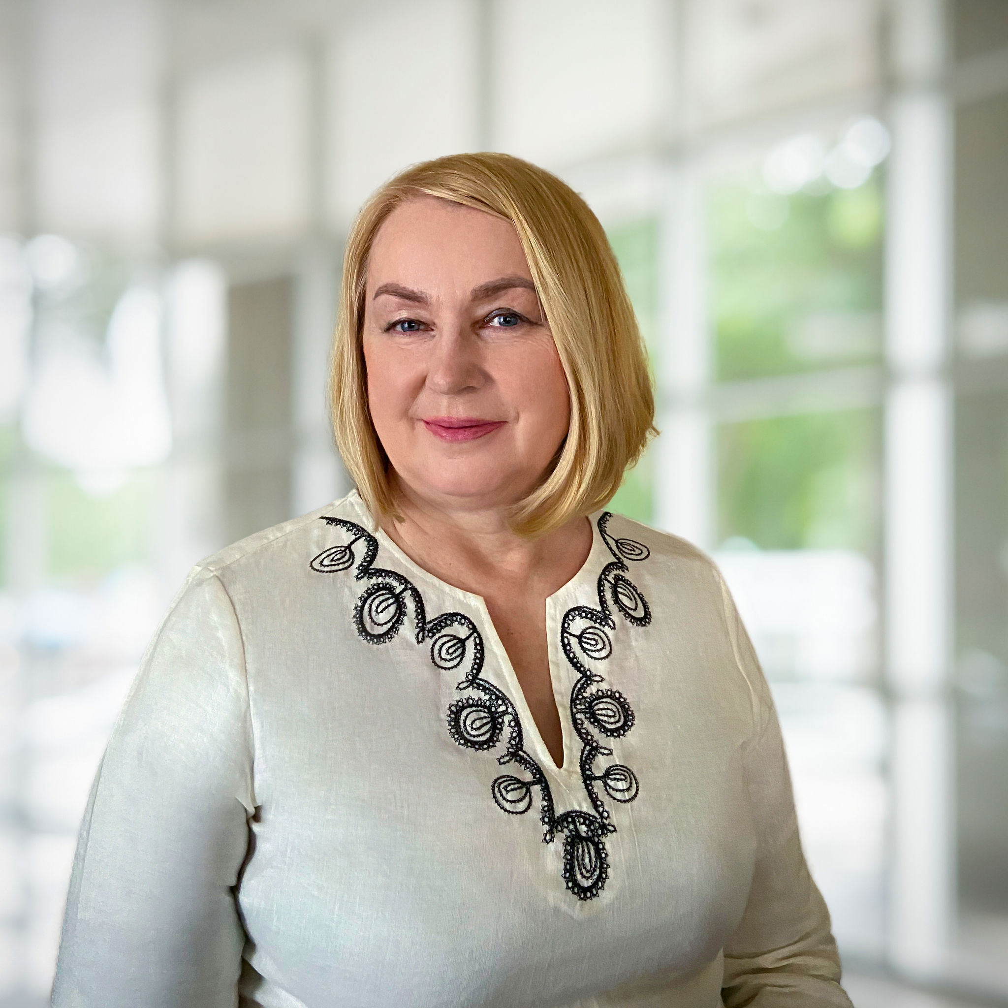 Headshot of Teresa Baran